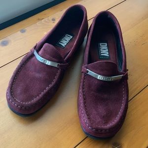 DKNY Donna Karan New York leather slip on